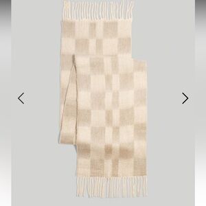 Madewell scarf in plaid - NEW TAGS HAVE BEEN REMOVED